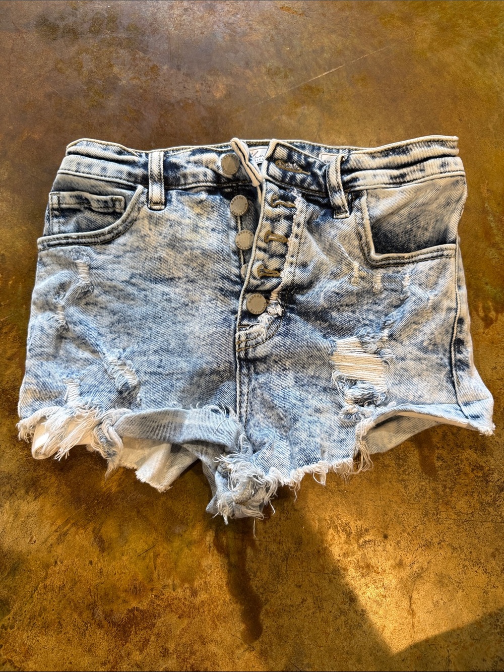 Kan-Can High-Rise Acid Wash Denim Shorts - Light Blue